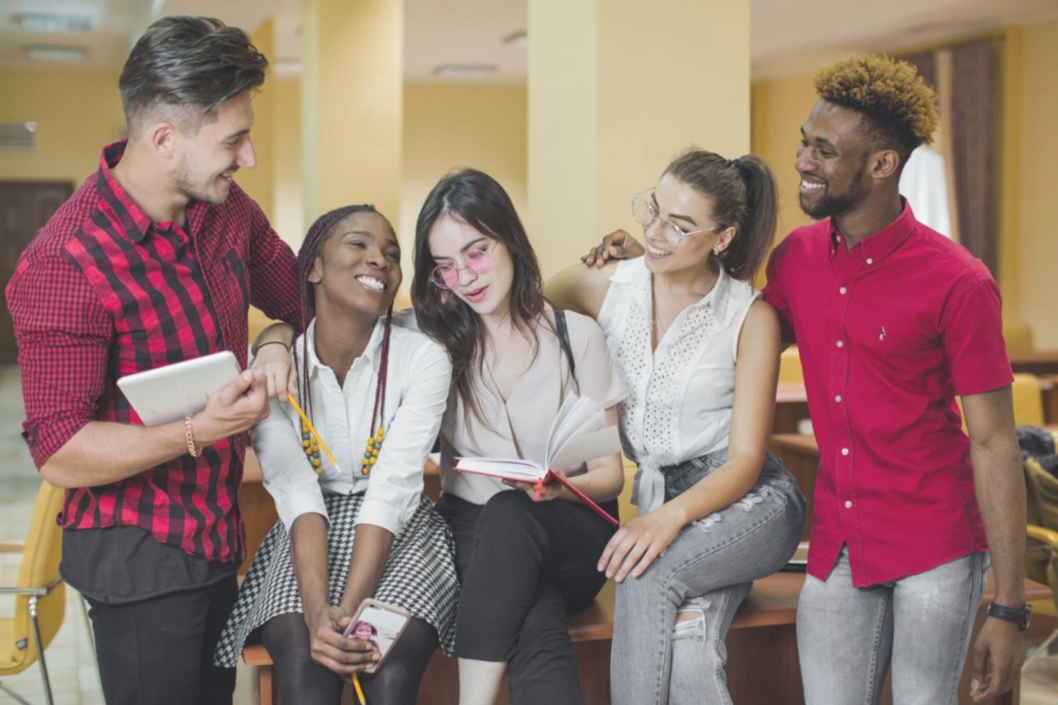 Finanzplanung Team bei der Budgetbesprechung