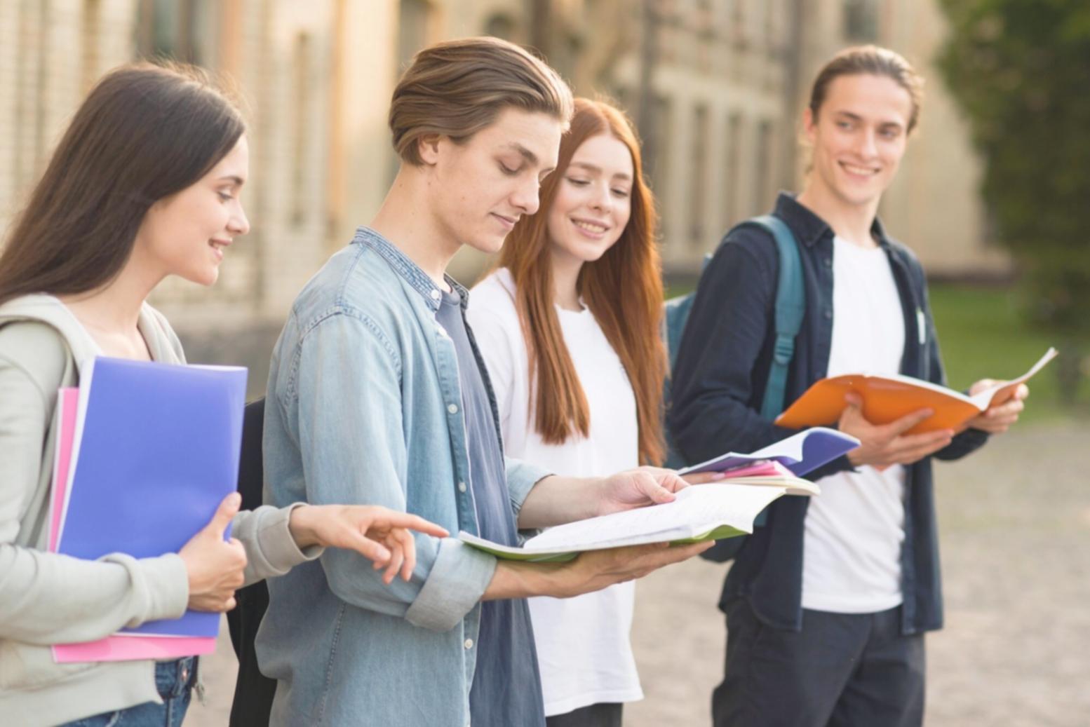 Team bei der Budgetbesprechung